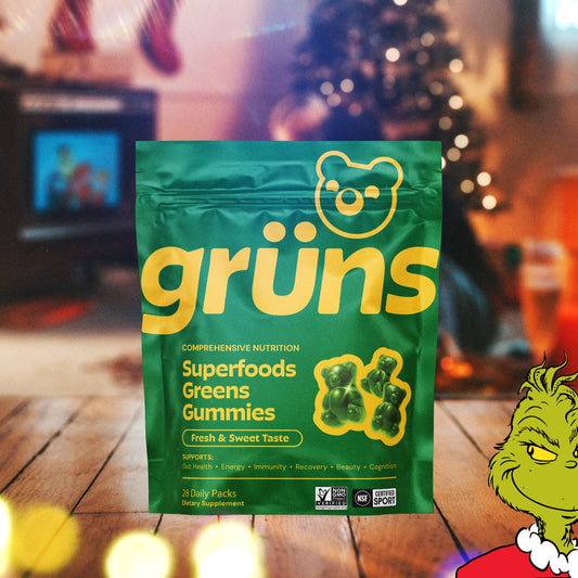 Gruns Adults Super Greens Gummies, Multivitamin Superfood Gummy Bears with Spirulina, Chlorella, Prebiotics & Fiber for Digestive Health, Adaptogens Supplement with 20 Vitamins & Minerals, 28 Count